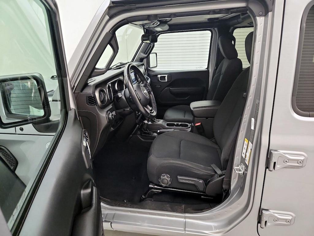 used 2019 Jeep Wrangler car, priced at $27,998