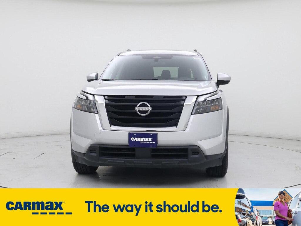 used 2023 Nissan Pathfinder car, priced at $26,998