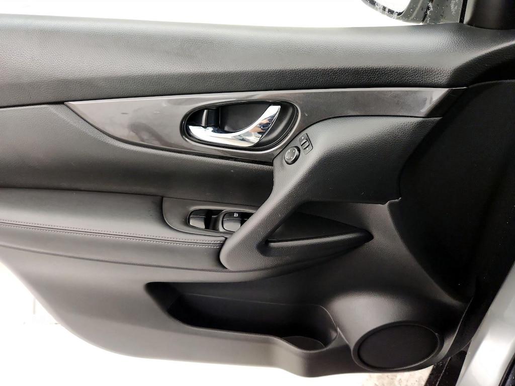 used 2019 Nissan Rogue car, priced at $18,998