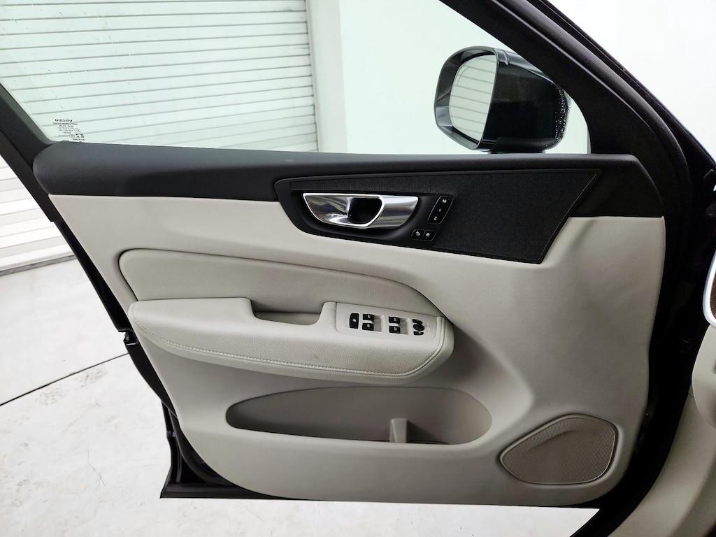 used 2022 Volvo XC60 car, priced at $27,998