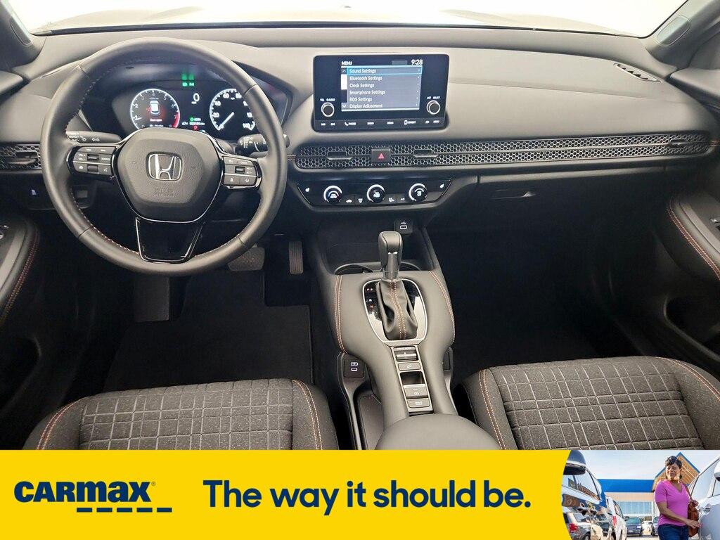used 2025 Honda HR-V car, priced at $30,998