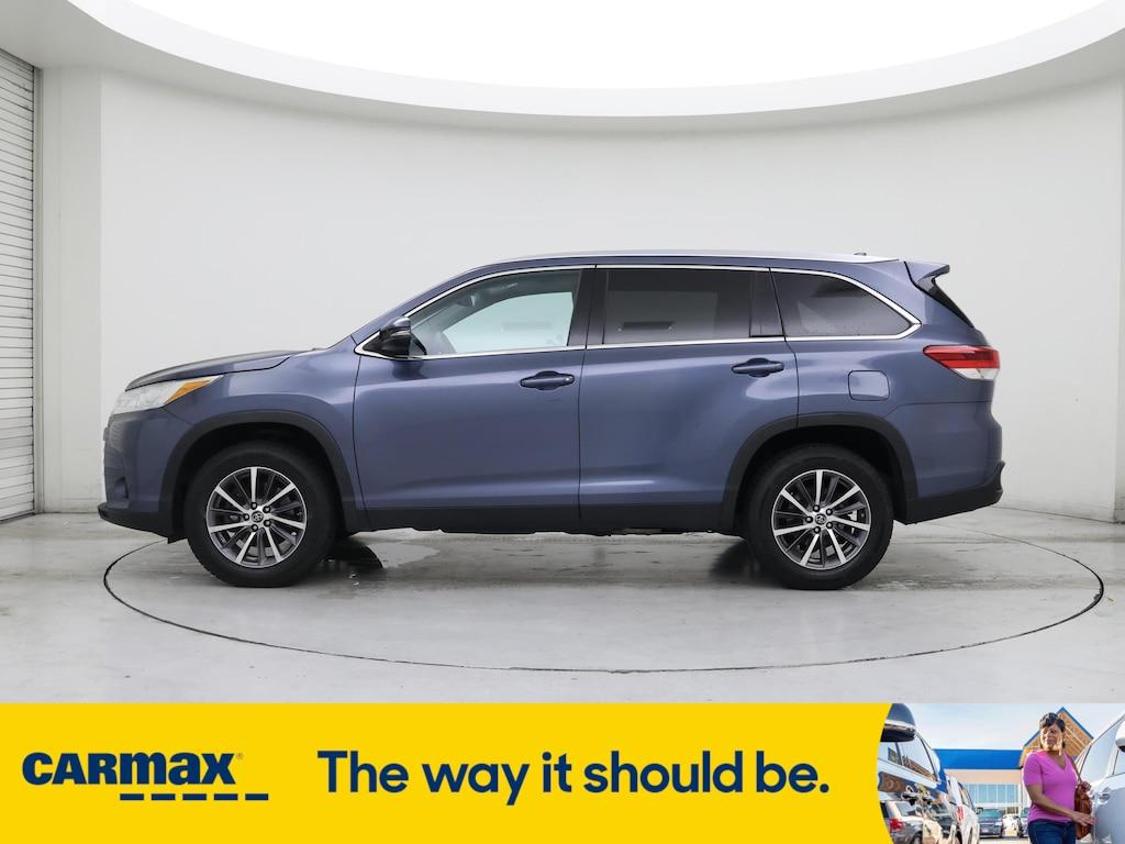 used 2019 Toyota Highlander car, priced at $25,998