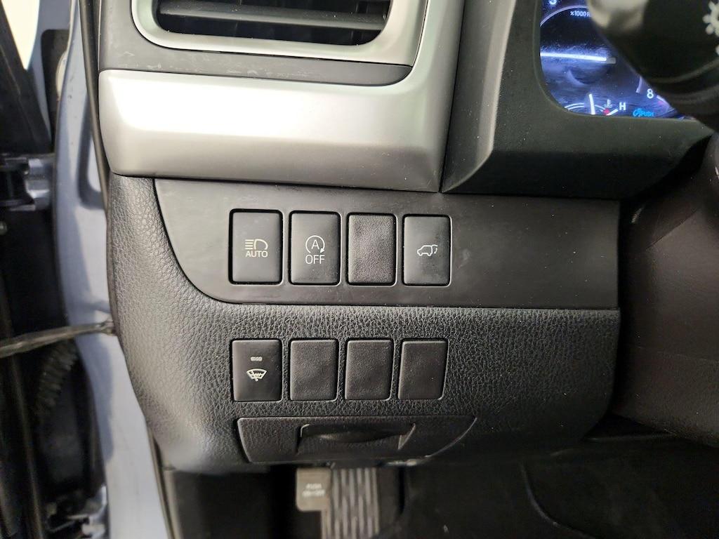 used 2019 Toyota Highlander car, priced at $25,998