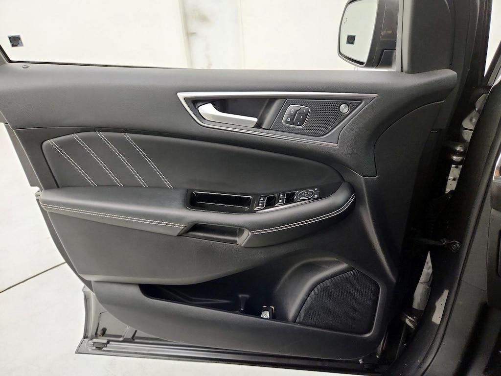 used 2020 Ford Edge car, priced at $31,998