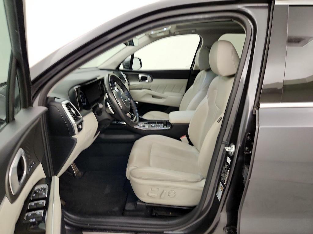 used 2022 Kia Sorento Plug-In Hybrid car, priced at $34,998