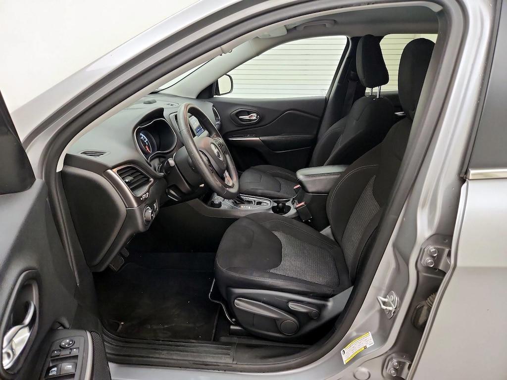used 2019 Jeep Cherokee car, priced at $18,998