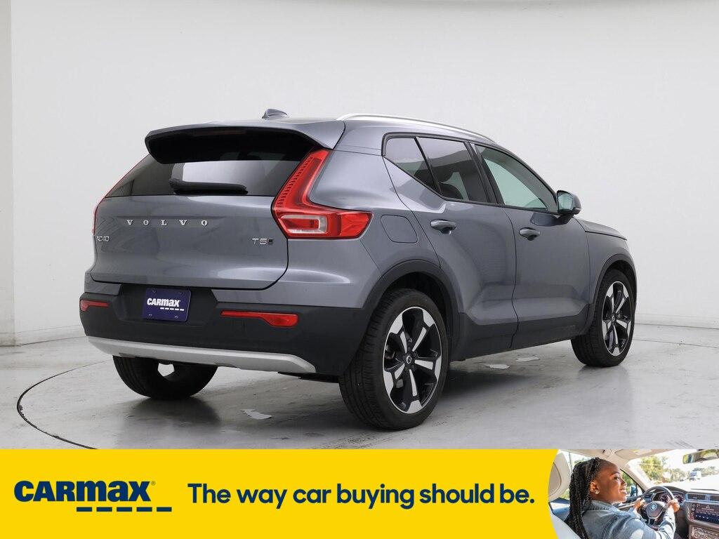 used 2019 Volvo XC40 car, priced at $25,998