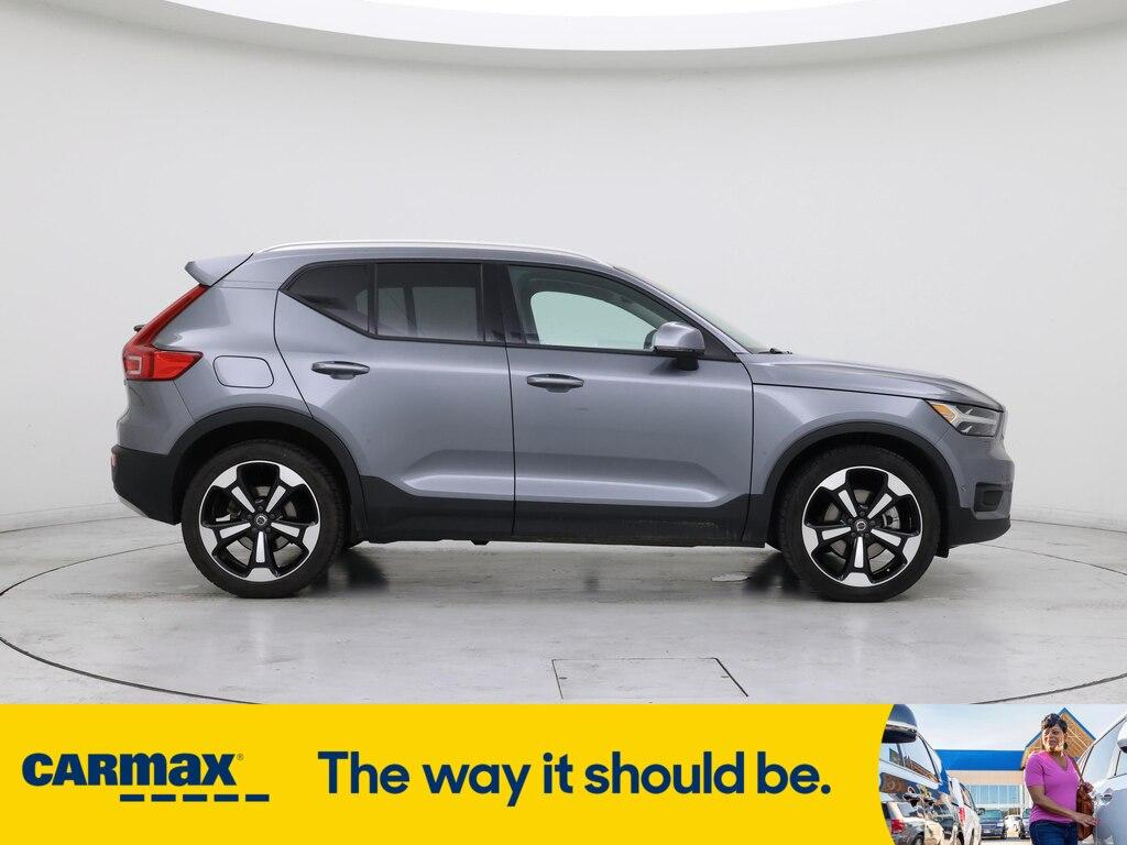 used 2019 Volvo XC40 car, priced at $25,998
