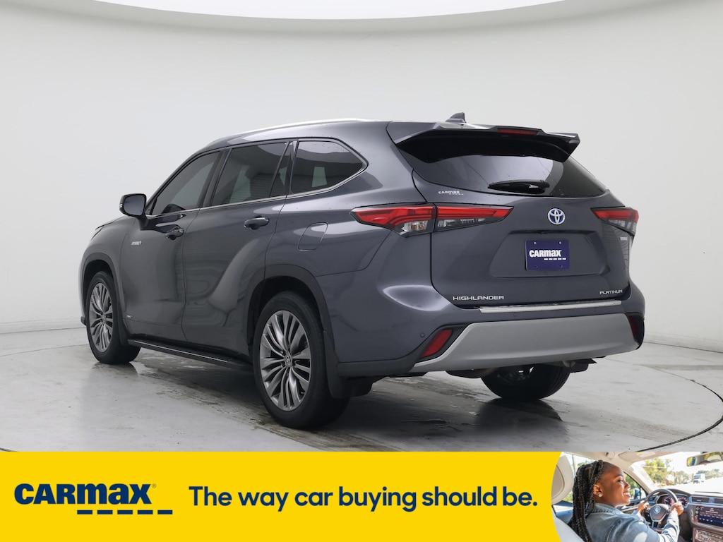 used 2021 Toyota Highlander Hybrid car, priced at $48,998