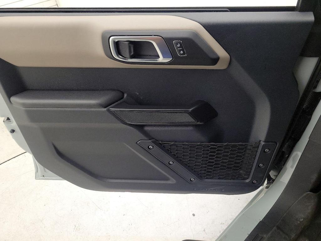 used 2024 Ford Bronco car, priced at $59,998