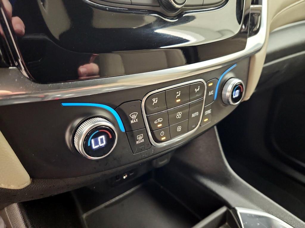 used 2023 Chevrolet Traverse car, priced at $25,998