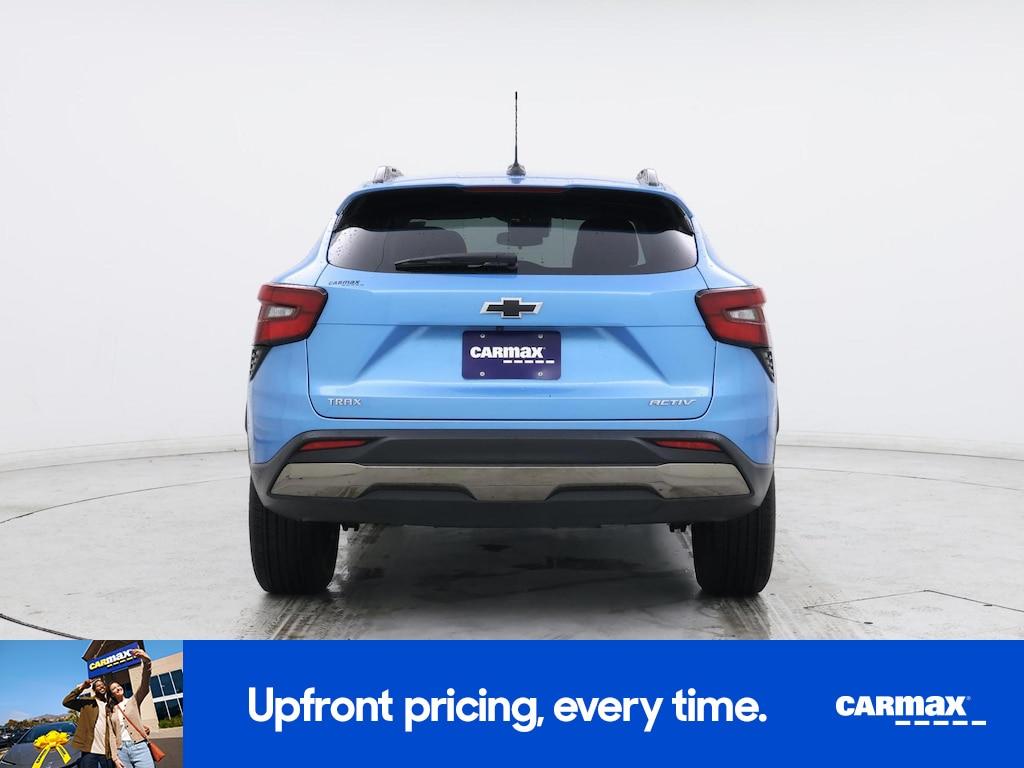 used 2025 Chevrolet Trax car, priced at $24,998