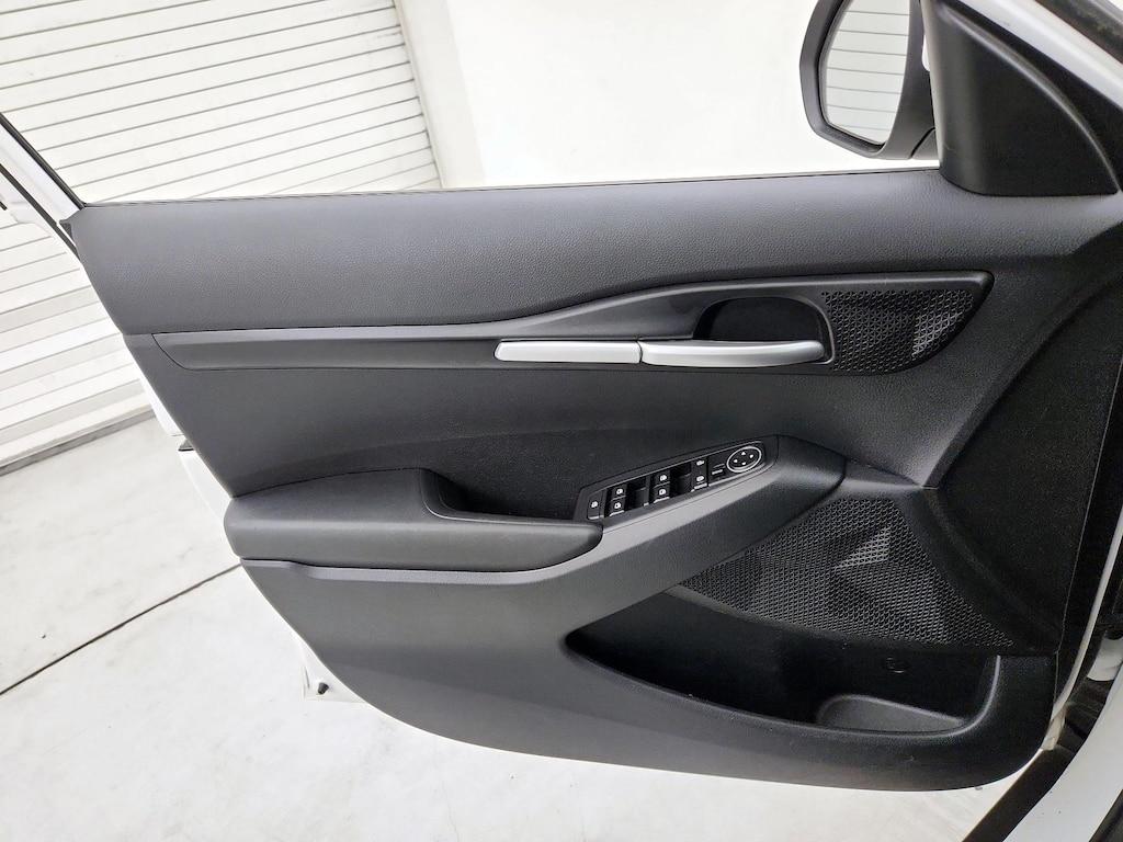 used 2023 Kia Seltos car, priced at $20,998