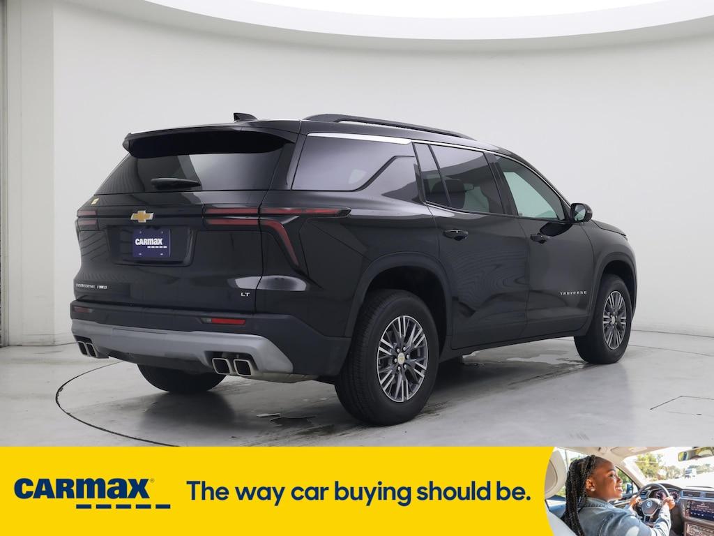 used 2024 Chevrolet Traverse car, priced at $43,998