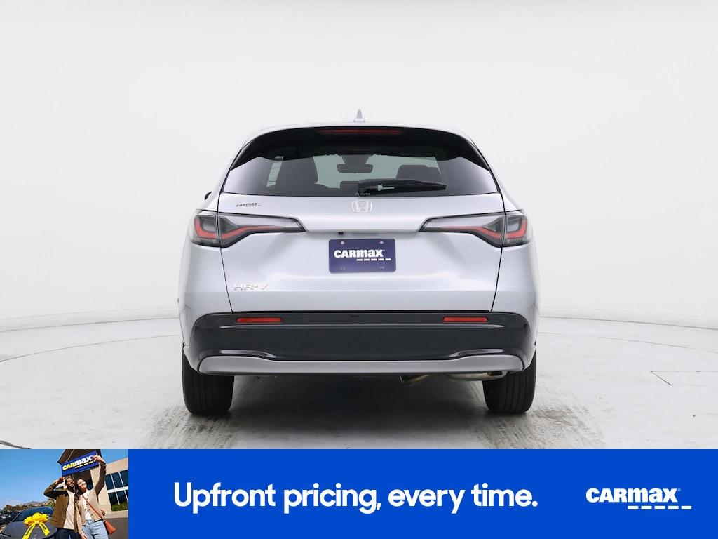 used 2025 Honda HR-V car, priced at $30,998