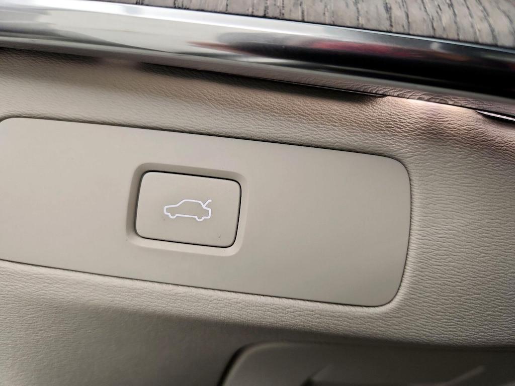 used 2023 Volvo XC90 car, priced at $42,998