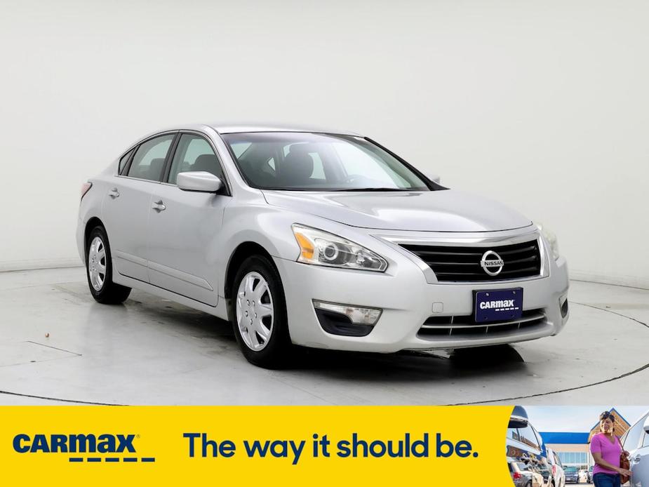 used 2014 Nissan Altima car, priced at $13,998