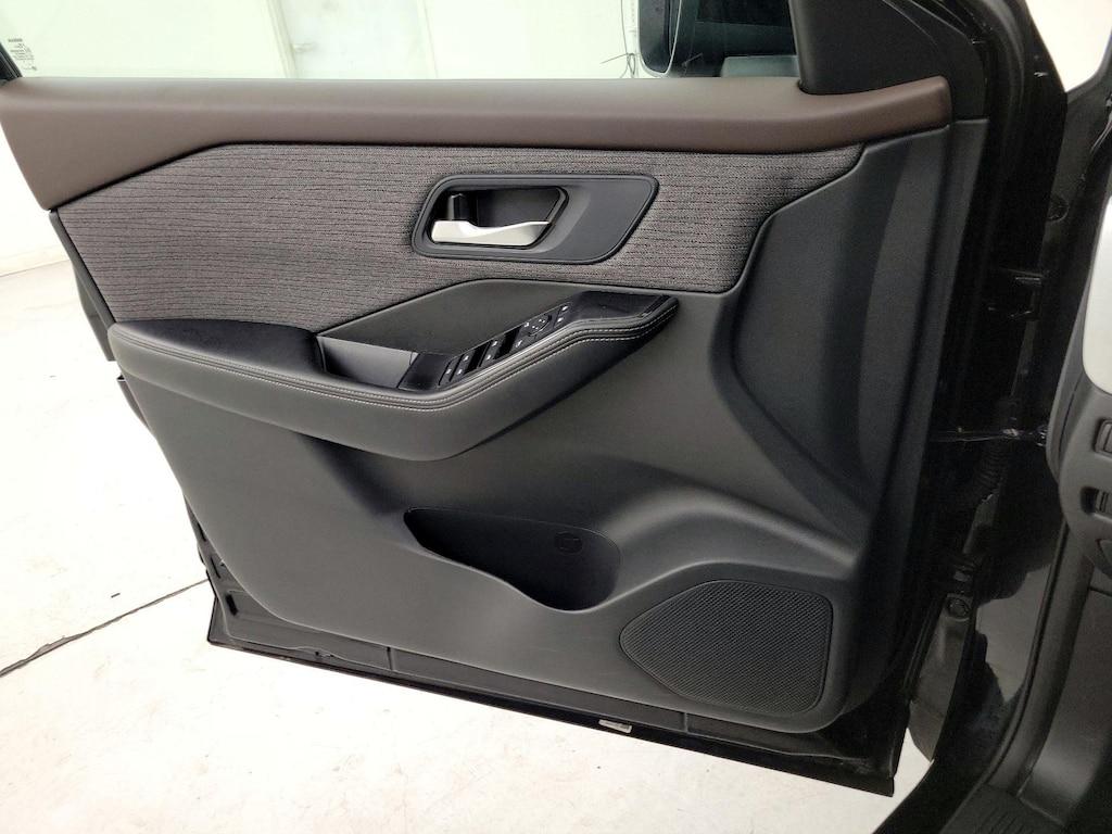 used 2023 Nissan Rogue car, priced at $22,998