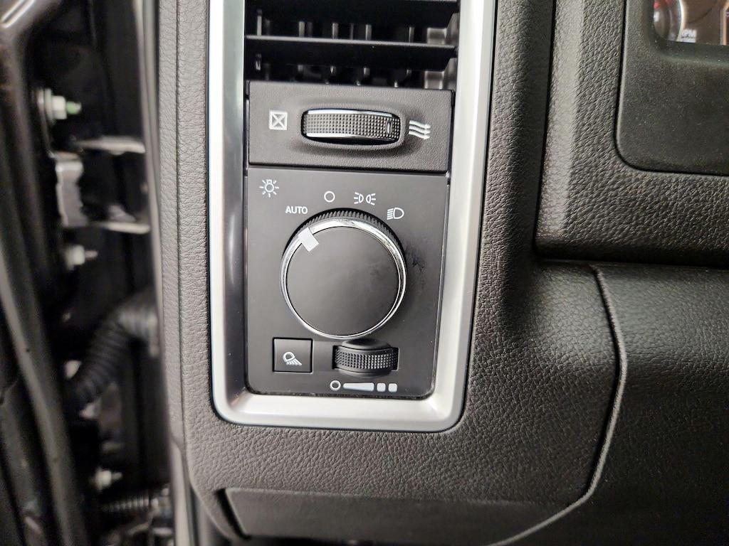 used 2022 Ram 1500 Classic car, priced at $33,998