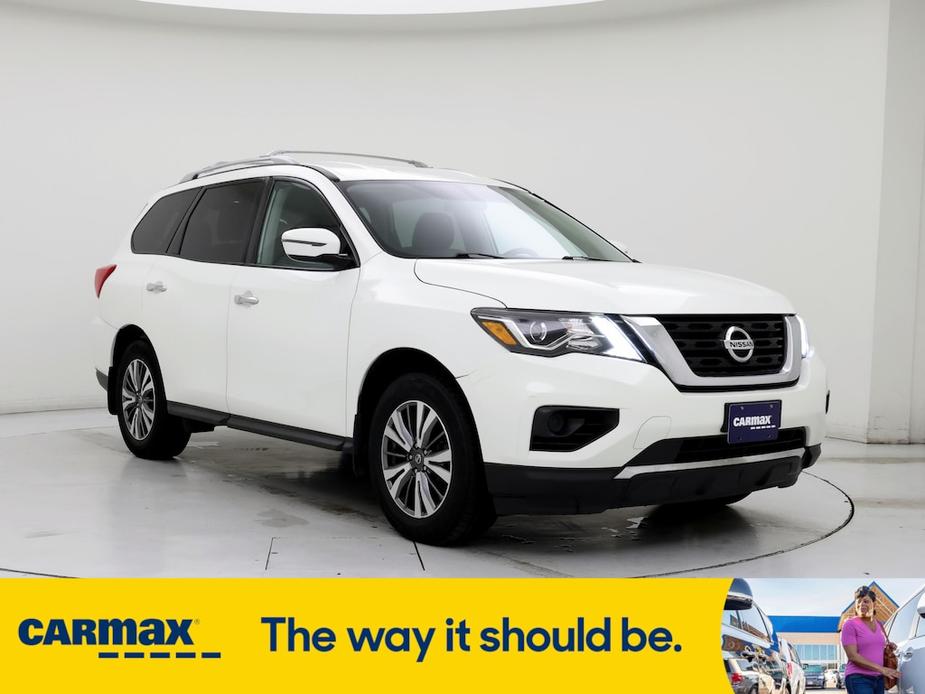 used 2020 Nissan Pathfinder car, priced at $23,998