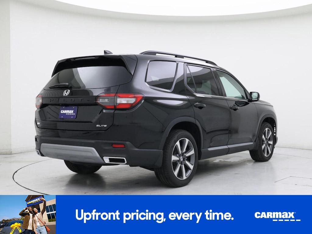 used 2025 Honda Pilot car, priced at $47,998