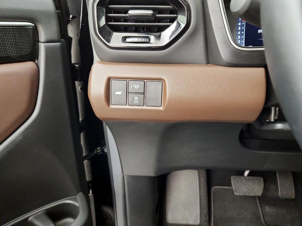 used 2025 Honda Pilot car, priced at $47,998
