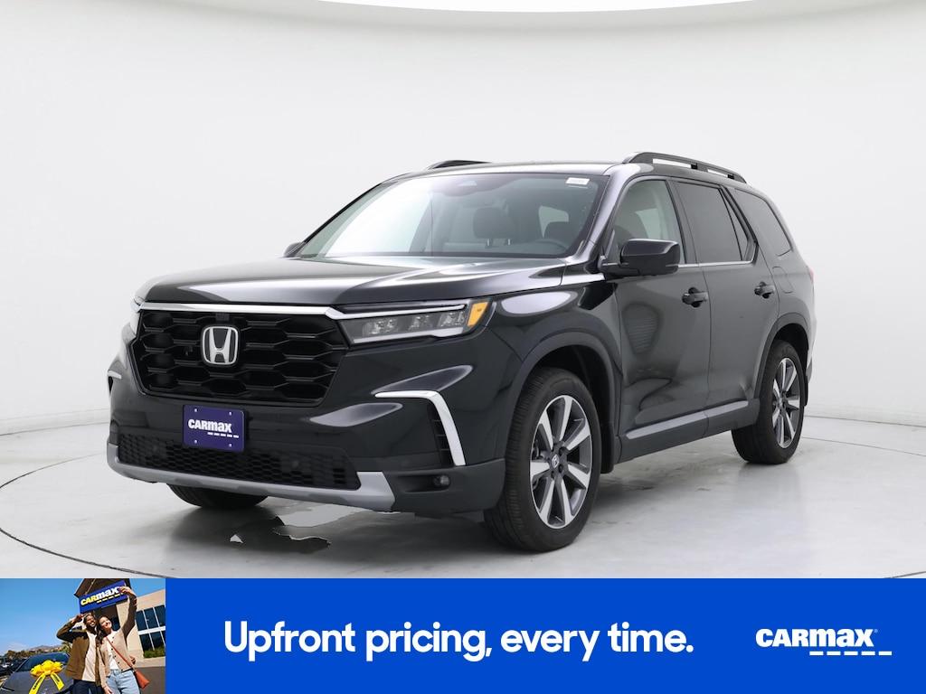 used 2025 Honda Pilot car, priced at $47,998