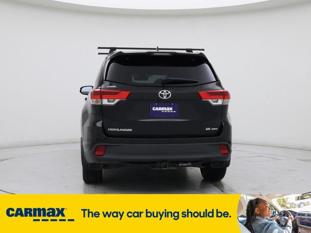 used 2017 Toyota Highlander car, priced at $26,998