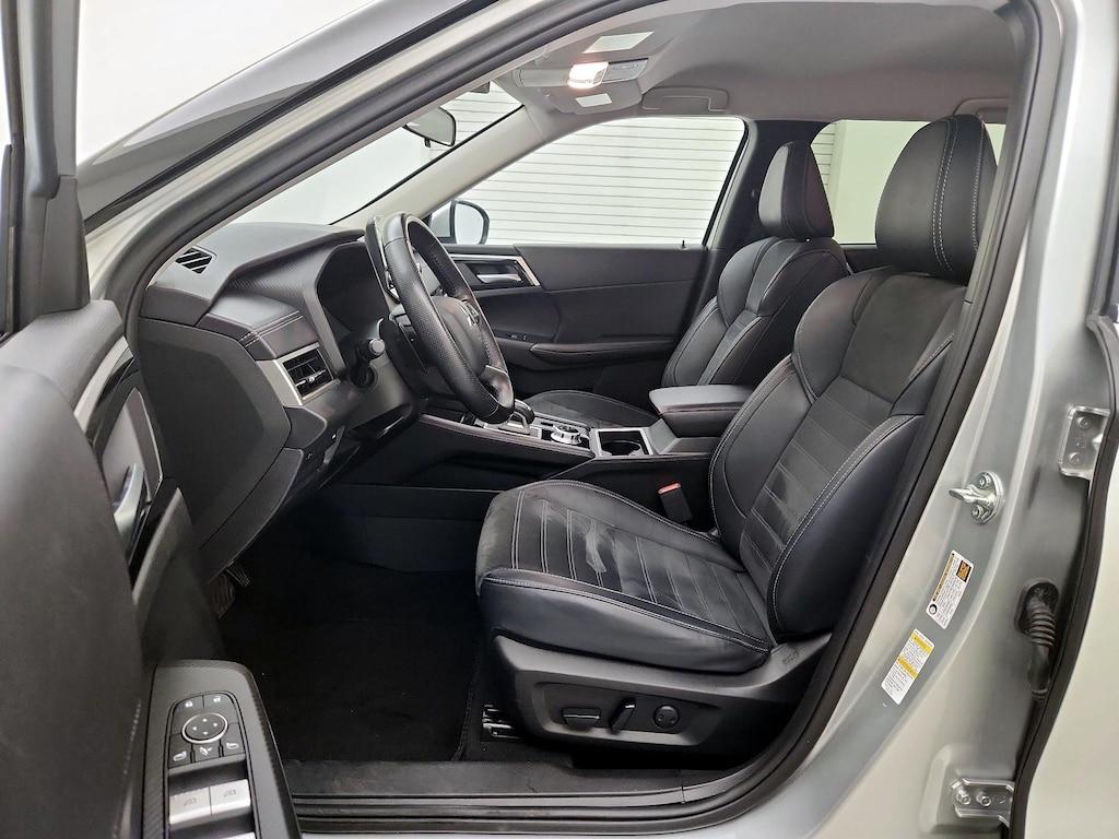 used 2024 Mitsubishi Outlander car, priced at $26,998