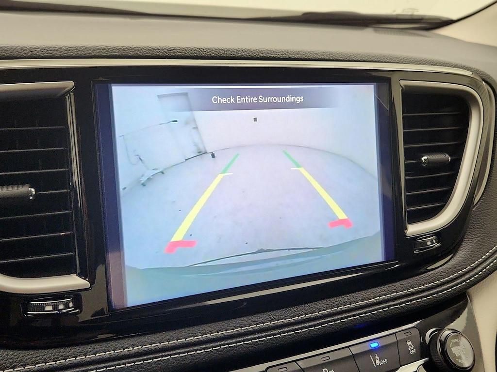 used 2024 Chrysler Pacifica car, priced at $37,998