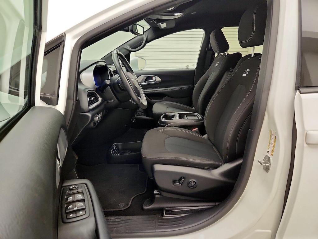 used 2020 Chrysler Pacifica car, priced at $26,998