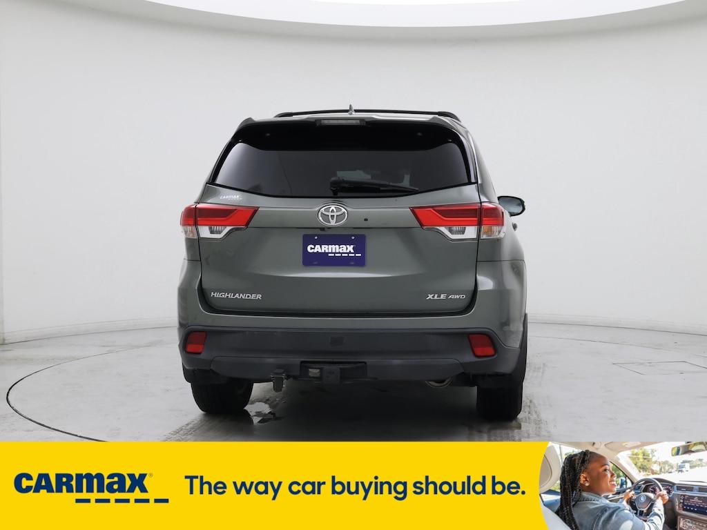 used 2019 Toyota Highlander car, priced at $33,998