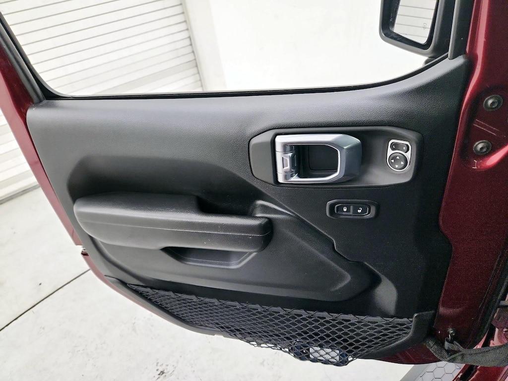 used 2021 Jeep Wrangler car, priced at $27,998