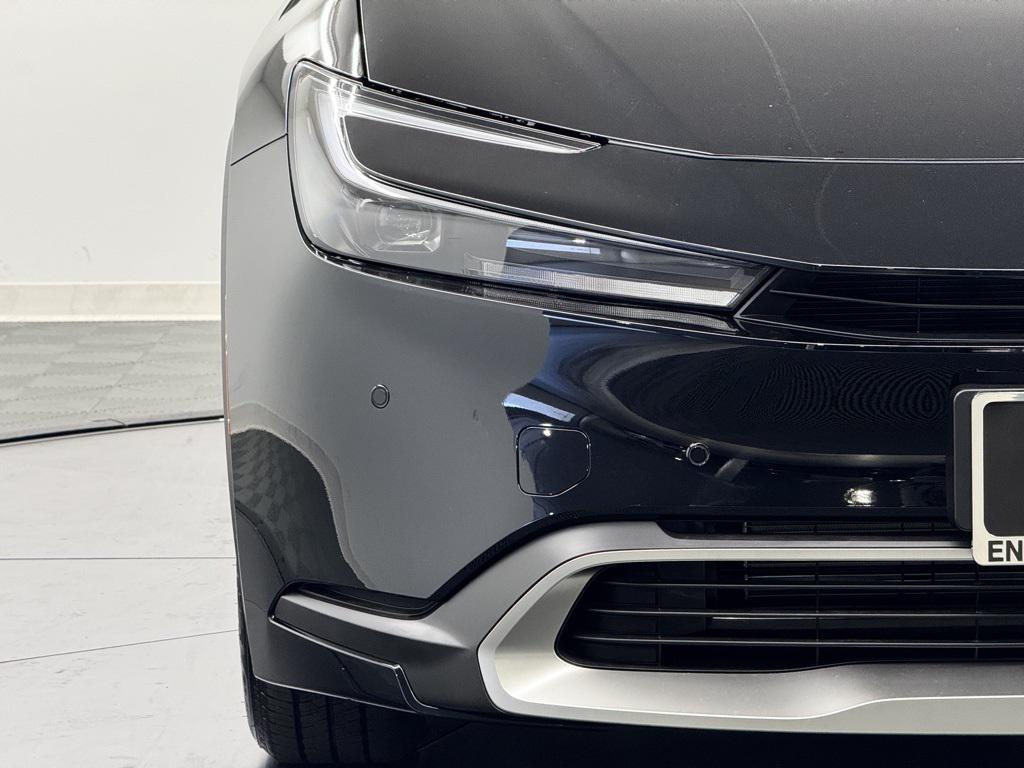 new 2026 Toyota Prius Plug-In Hybrid car, priced at $35,628