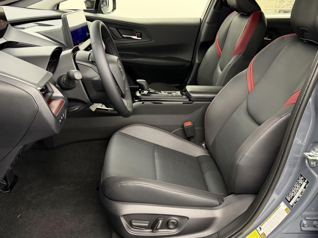 new 2026 Toyota Prius Plug-In Hybrid car, priced at $40,728