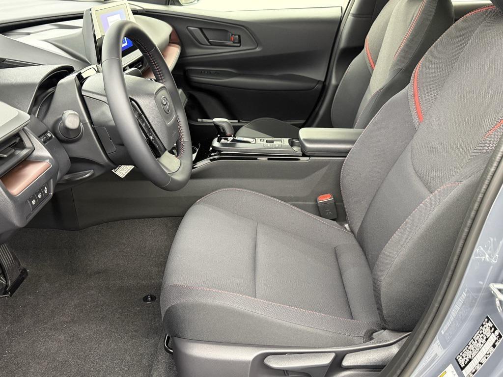 new 2026 Toyota Prius Plug-In Hybrid car, priced at $35,878
