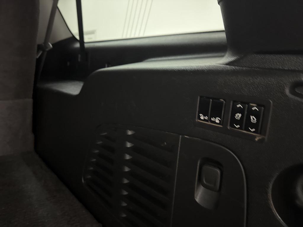 used 2019 Chevrolet Suburban car, priced at $24,900