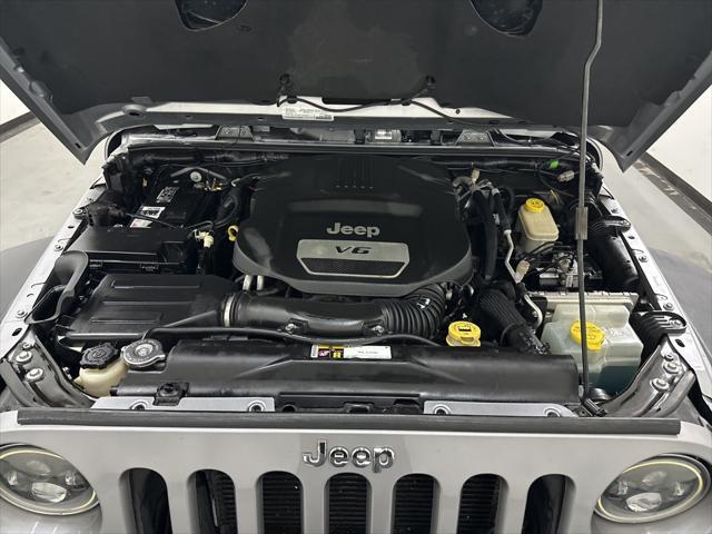 used 2016 Jeep Wrangler Unlimited car, priced at $21,900