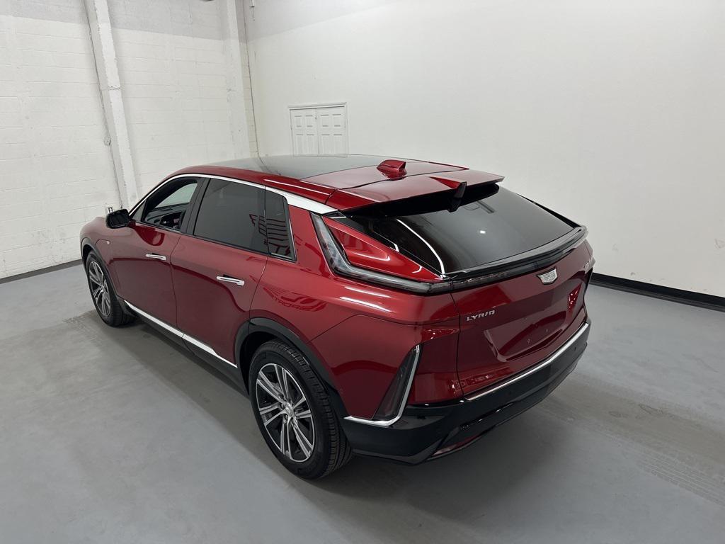 used 2024 Cadillac LYRIQ car, priced at $39,900