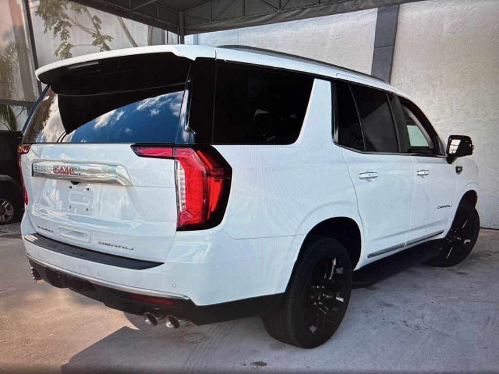 used 2022 GMC Yukon car, priced at $59,900