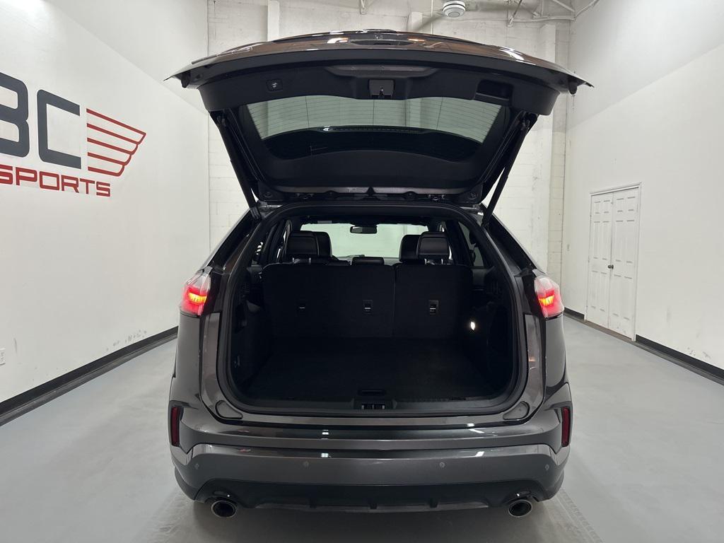 used 2020 Ford Edge car, priced at $17,500