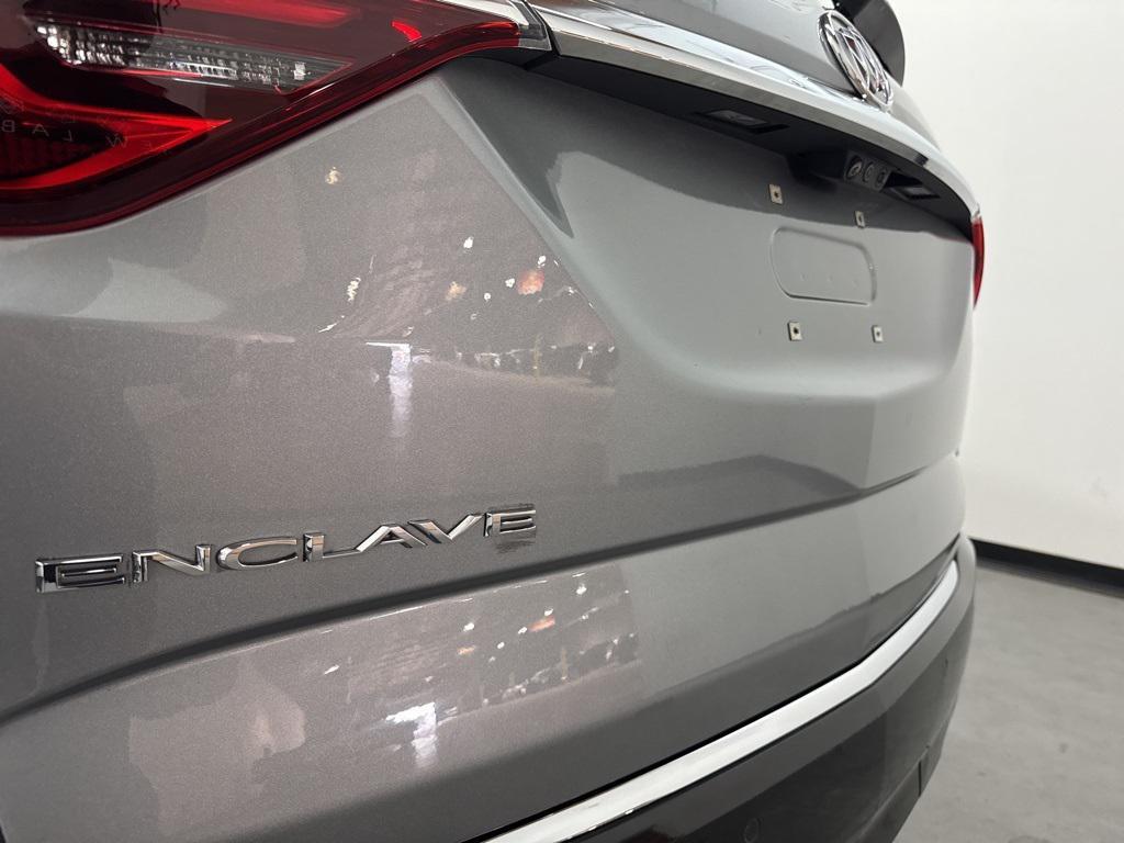 used 2024 Buick Enclave car, priced at $33,400