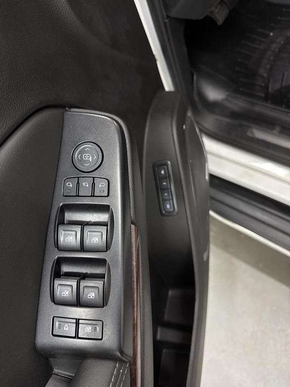 used 2020 GMC Yukon car, priced at $29,500