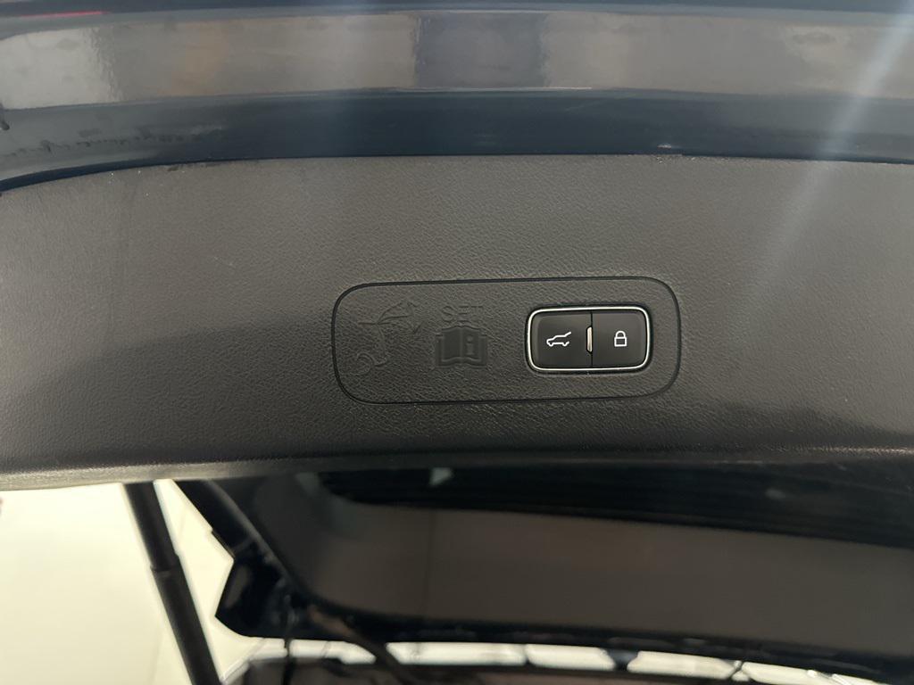 used 2021 Lincoln Aviator car, priced at $40,900