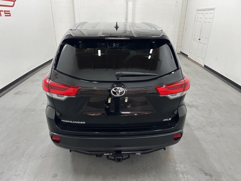used 2018 Toyota Highlander car, priced at $21,900