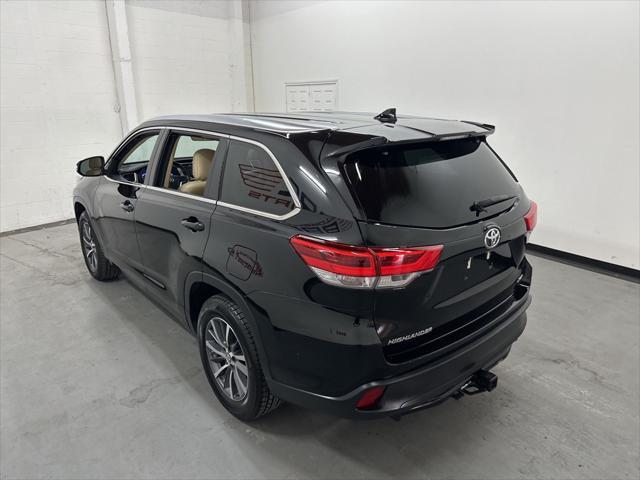 used 2018 Toyota Highlander car, priced at $21,900