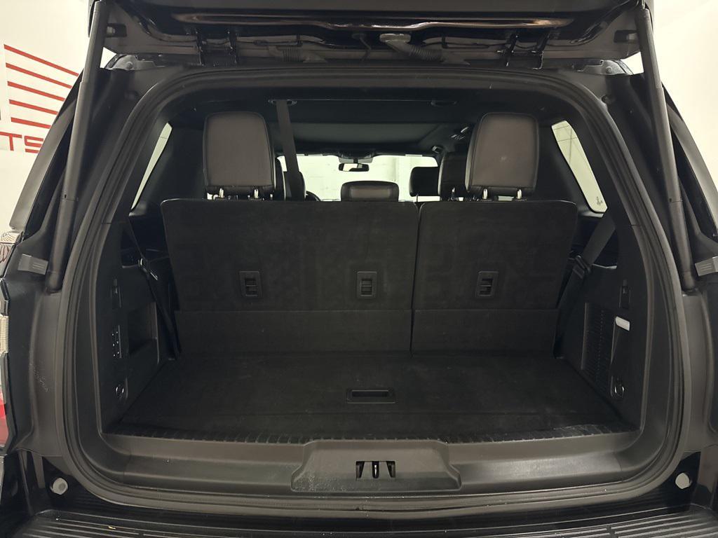 used 2019 Ford Expedition car, priced at $25,900