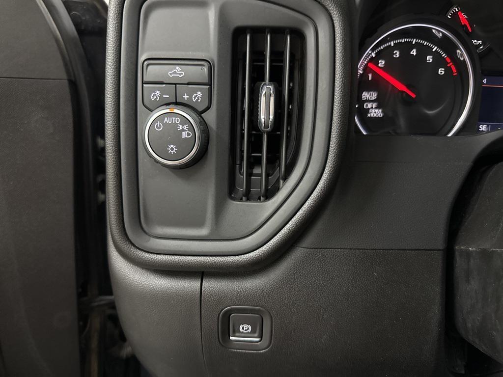 used 2021 Chevrolet Silverado 1500 car, priced at $24,900