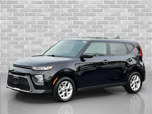 used 2020 Kia Soul car, priced at $13,995