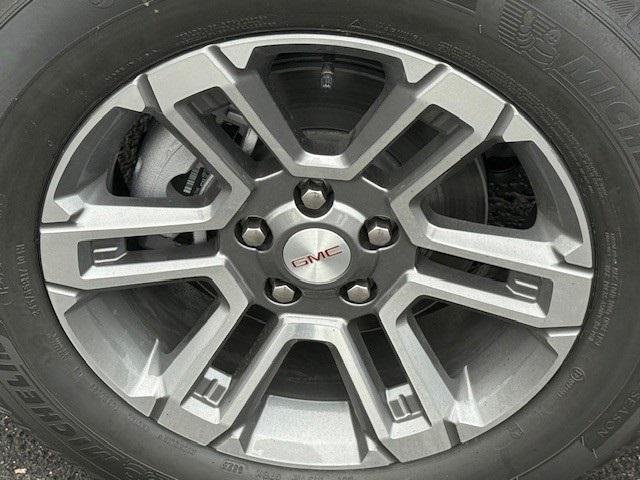new 2026 GMC Terrain car, priced at $33,509